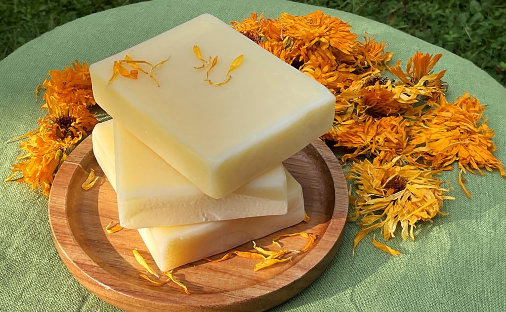 Savon au calendula peaux sensibles Symphonie des Sens surgras et naturel