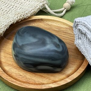 Savon au charbon actif & menthe poivrée