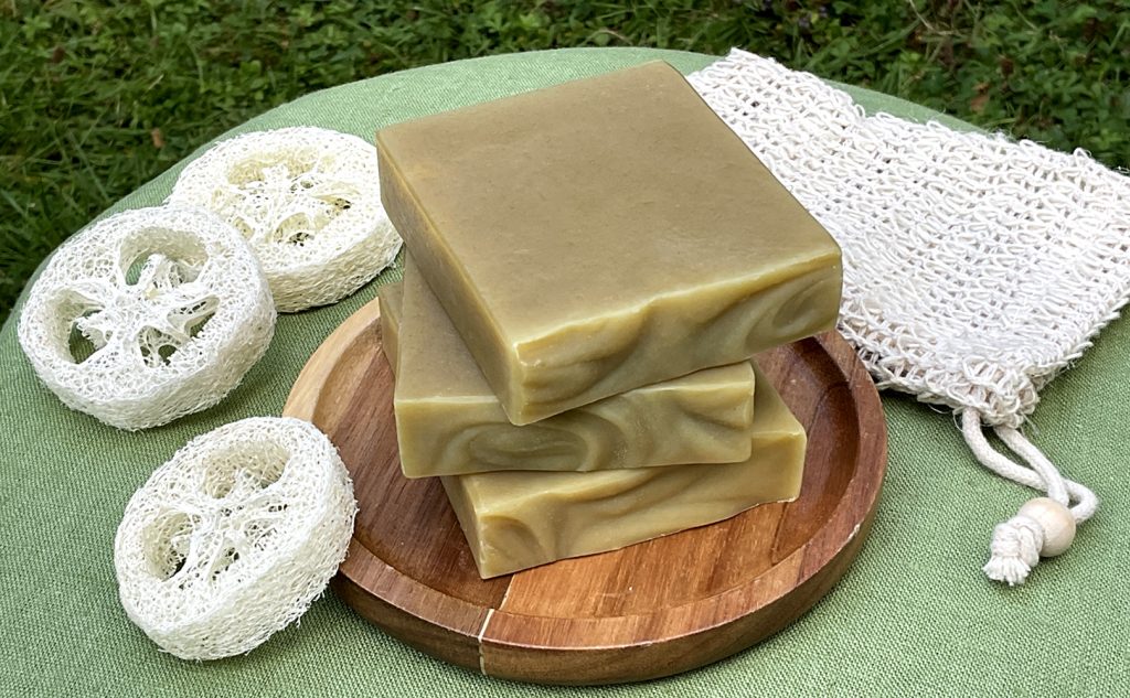 Savon au lait de chèvre vert purifiant
